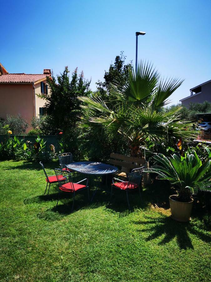 Apartments Petar Pan Fazana Bagian luar foto